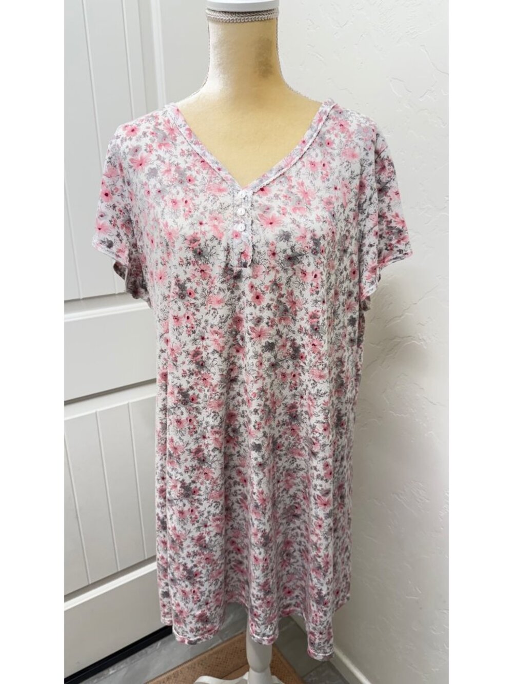Aria Floral Cotton Blend Short Sleeve Nightgown – Size XL
